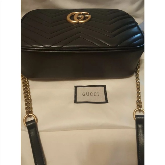 Designer Handbag - Picture 4 of 6